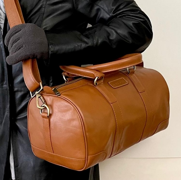 *** This has minor flaws*** Leather Duffle, Small Duffle, Day trip Bag - Picture 11 of 16